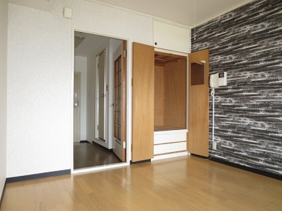 ホワイトパレス長束