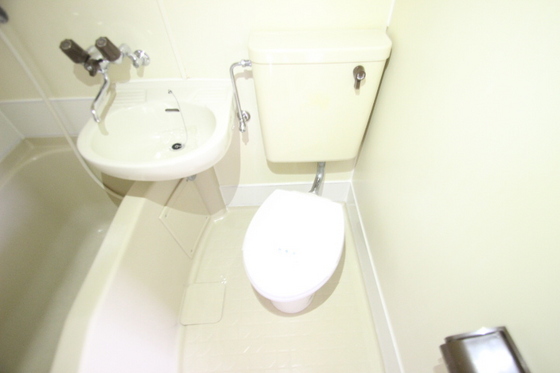 ホワイトパレス長束