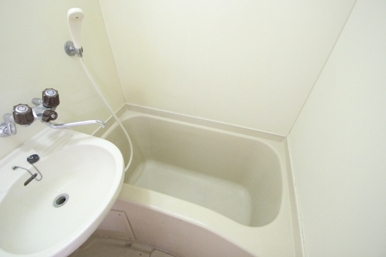 ホワイトパレス長束