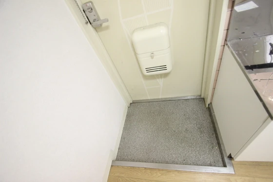 ホワイトパレス長束