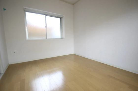 ホワイトパレス長束