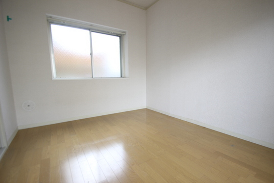 ホワイトパレス長束