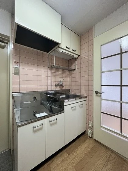 ホワイトパレス長束