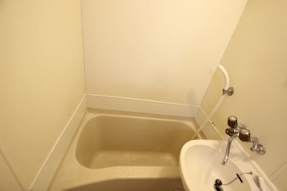 ホワイトパレス長束