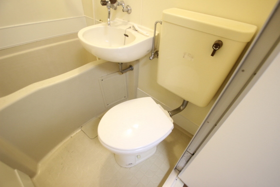 ホワイトパレス長束