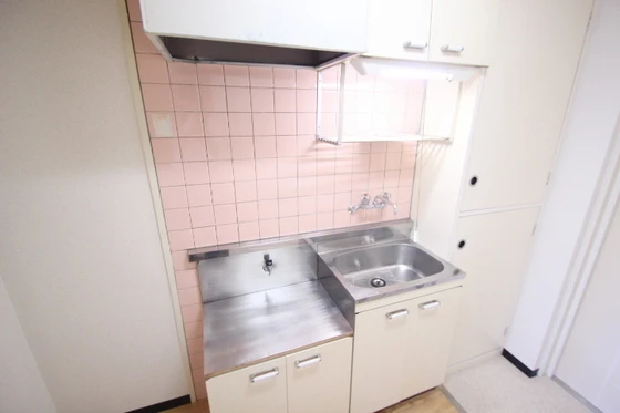 ホワイトパレス長束