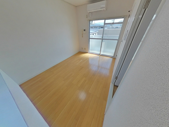 ホワイトパレス長束