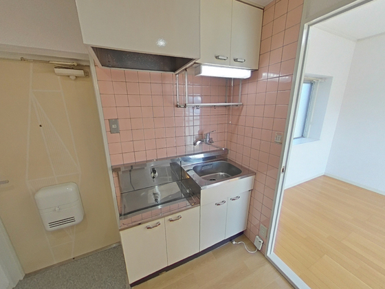 ホワイトパレス長束