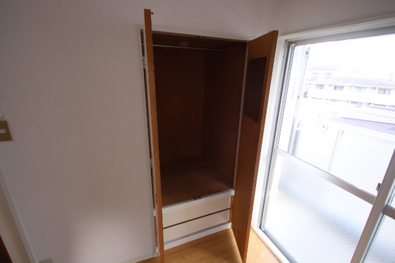 ホワイトパレス長束