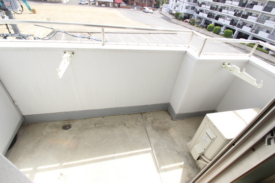 ホワイトパレス長束