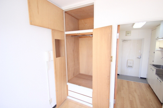 ホワイトパレス長束