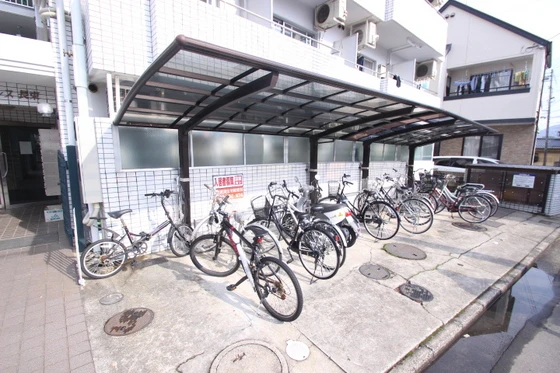 ホワイトパレス長束