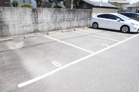 シャーメゾン黒川 A棟