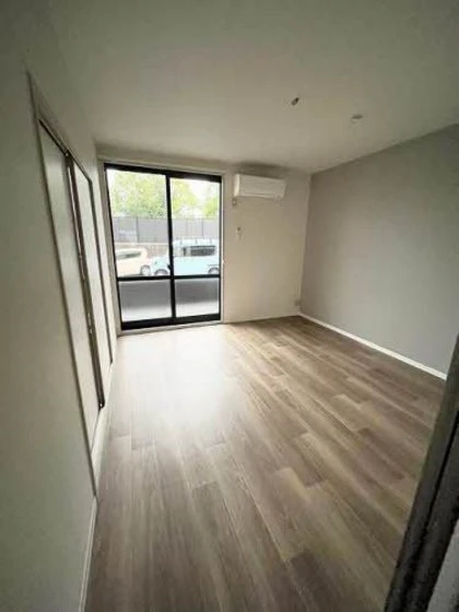 サニープレース上平良