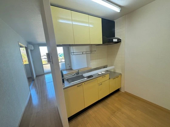 ヴィラ・メリディアン B