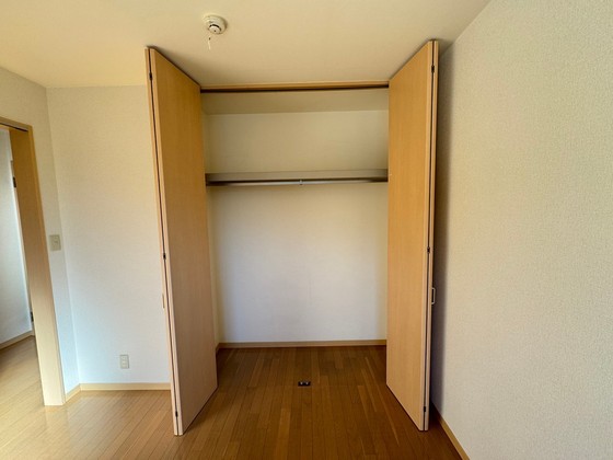 ヴィラ・メリディアン B