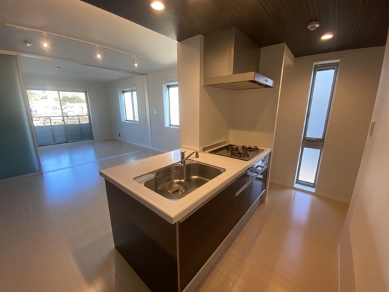 フローラ古江西