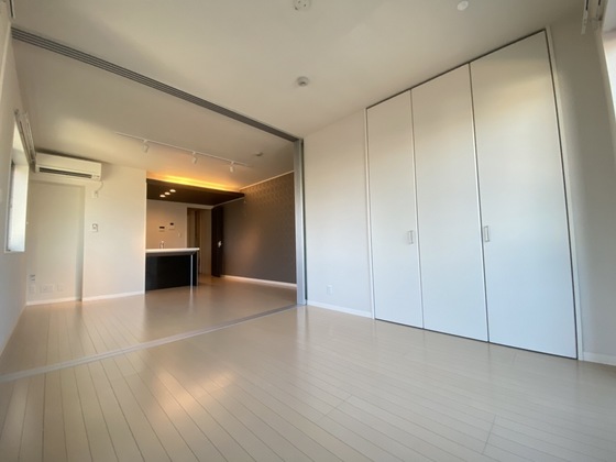 フローラ古江西