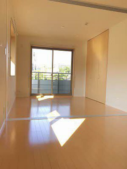 フローラ古江西