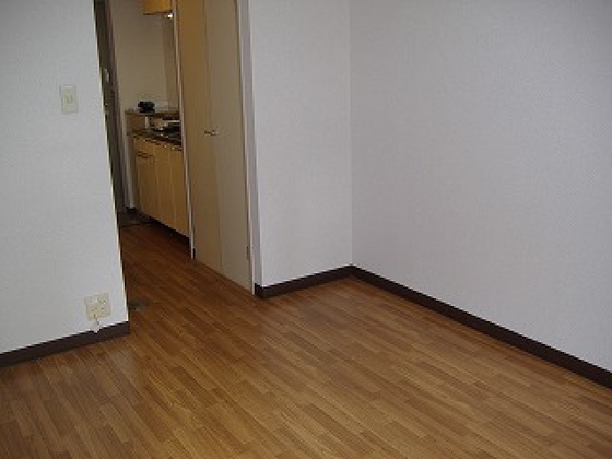 エスカリア中山南