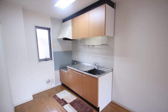 ハイツ上祇園 B棟