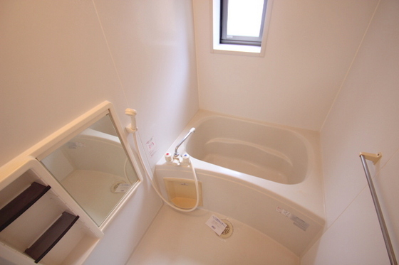 ハイツ上祇園 B棟