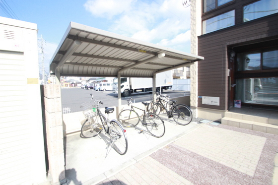 ランド・グローリア