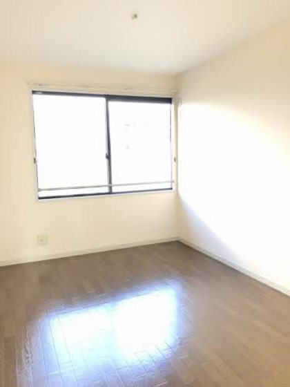 イーストパーク D棟