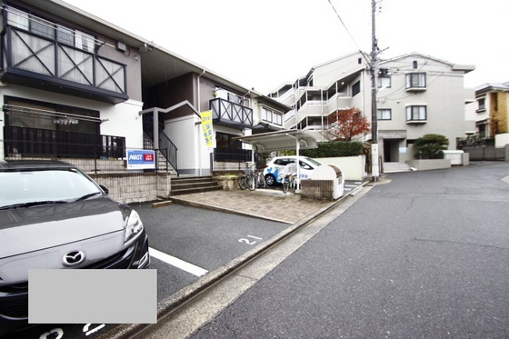 イーストパーク D棟