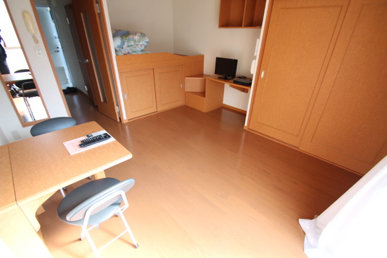 レオパレス金剛寺