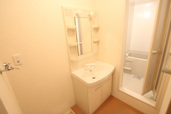 ハイツウエムラ