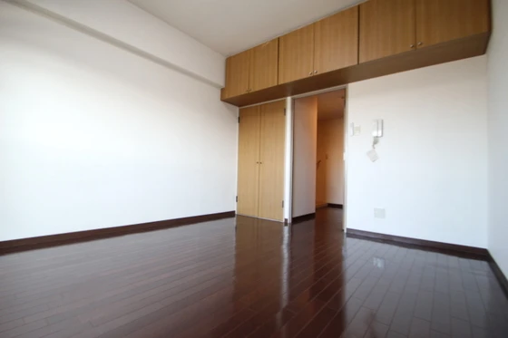 ドミトリー庚午壱番館