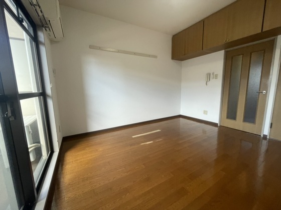 ドミトリー庚午壱番館