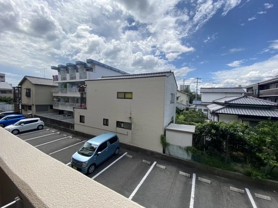 ドミトリー庚午壱番館