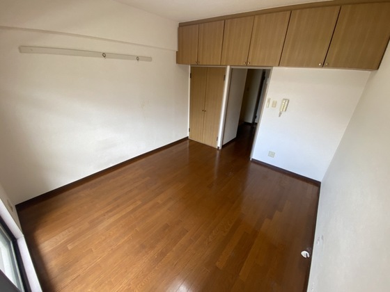 ドミトリー庚午壱番館