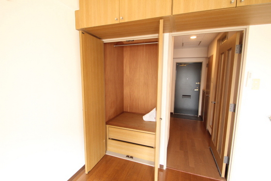 ドミトリー庚午壱番館