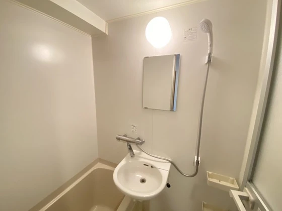 ドミトリー庚午壱番館