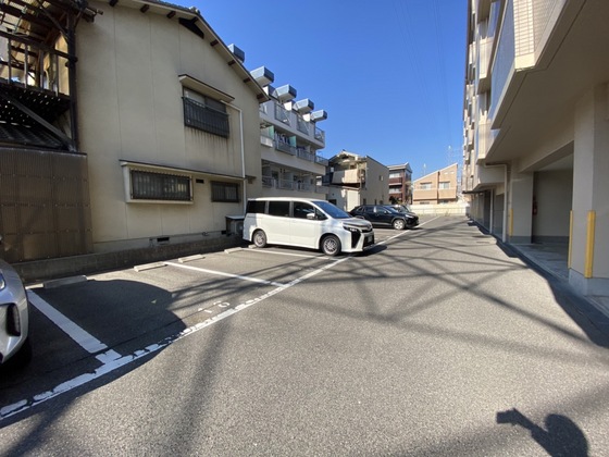 ドミトリー庚午壱番館