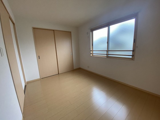 エムズ サンフレア