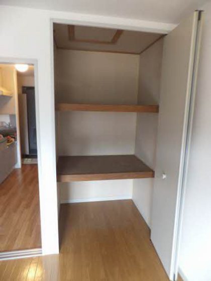 フォーレストヒルズ A棟