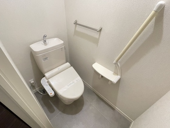 メゾン・カンフリエ井口