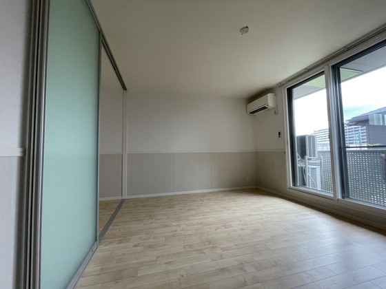 メゾン・カンフリエ井口