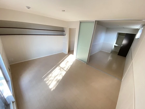 メゾン・カンフリエ井口