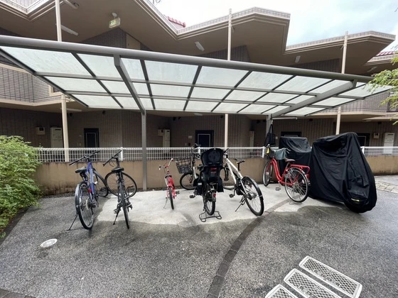 メゾン・カンフリエ井口