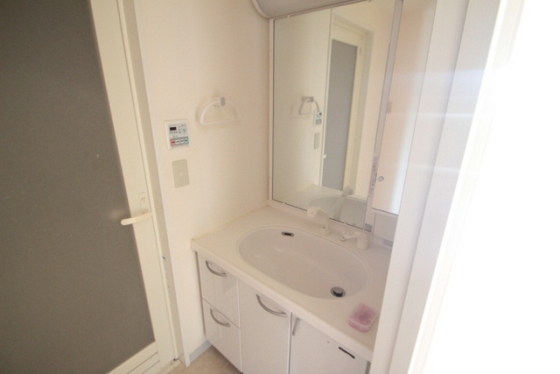 レゾナンス庚午