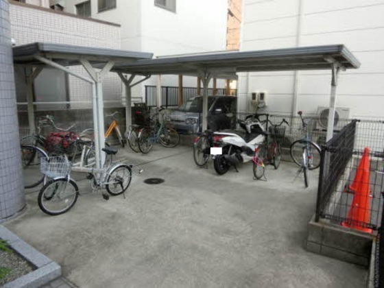 パークツインズ A棟