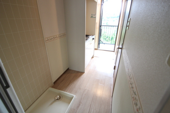 フローラ岡本 B棟