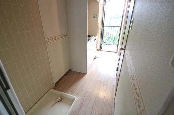 フローラ岡本 B棟