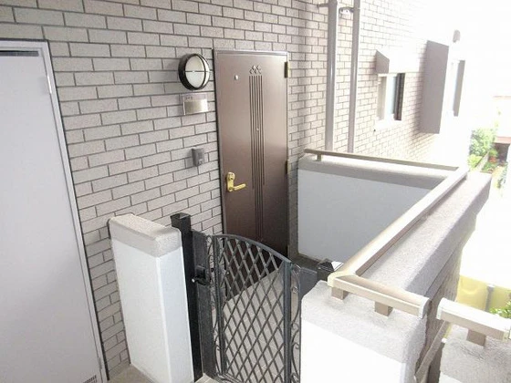 ハウスバーンフリート舟入南