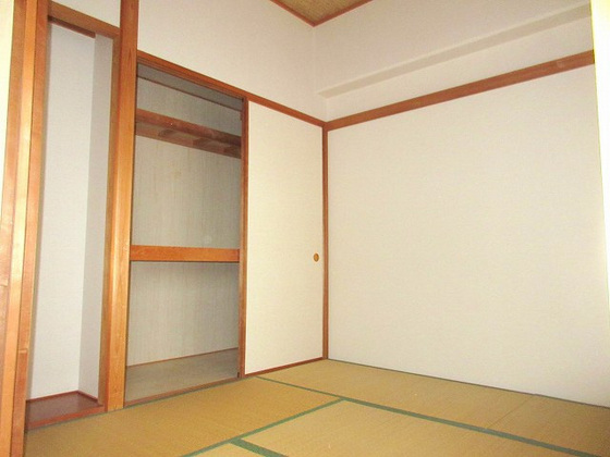 ハウスバーンフリート舟入南